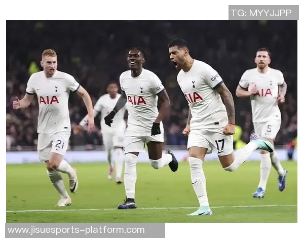 欧联杯历史冷门巴黎圣日耳曼大胜拜仁神扑瞬间震撼全场