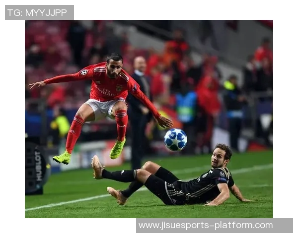 世界杯惊现冷门那不勒斯与本菲卡激战成平局十大精彩瞬间回顾